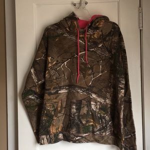 NEVER WORN! Realtree Hoodie!